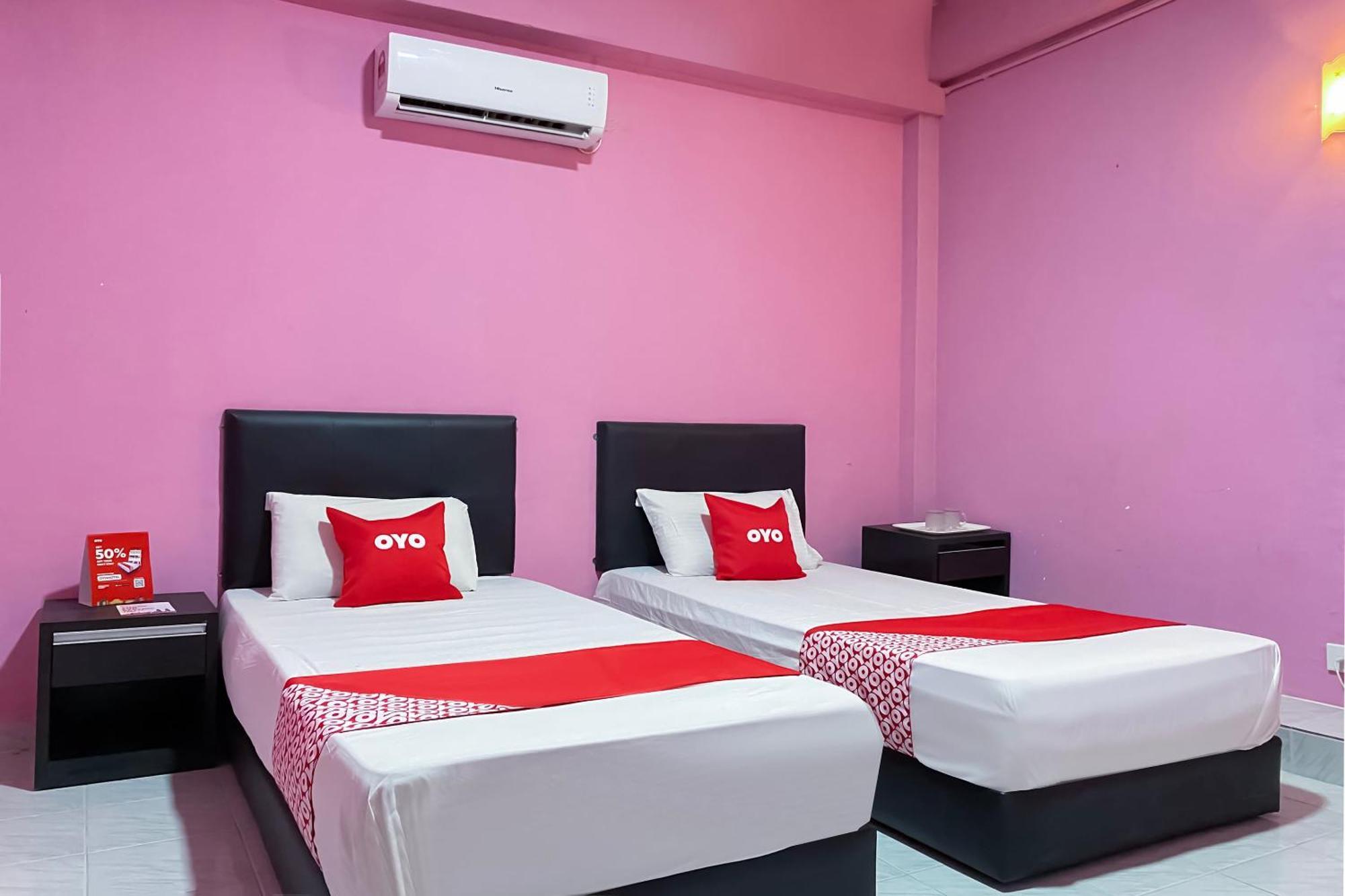 Coop Hotel Kangar Ngoại thất bức ảnh