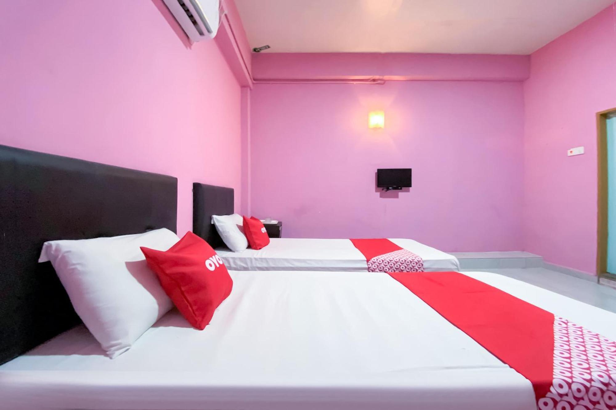 Coop Hotel Kangar Ngoại thất bức ảnh