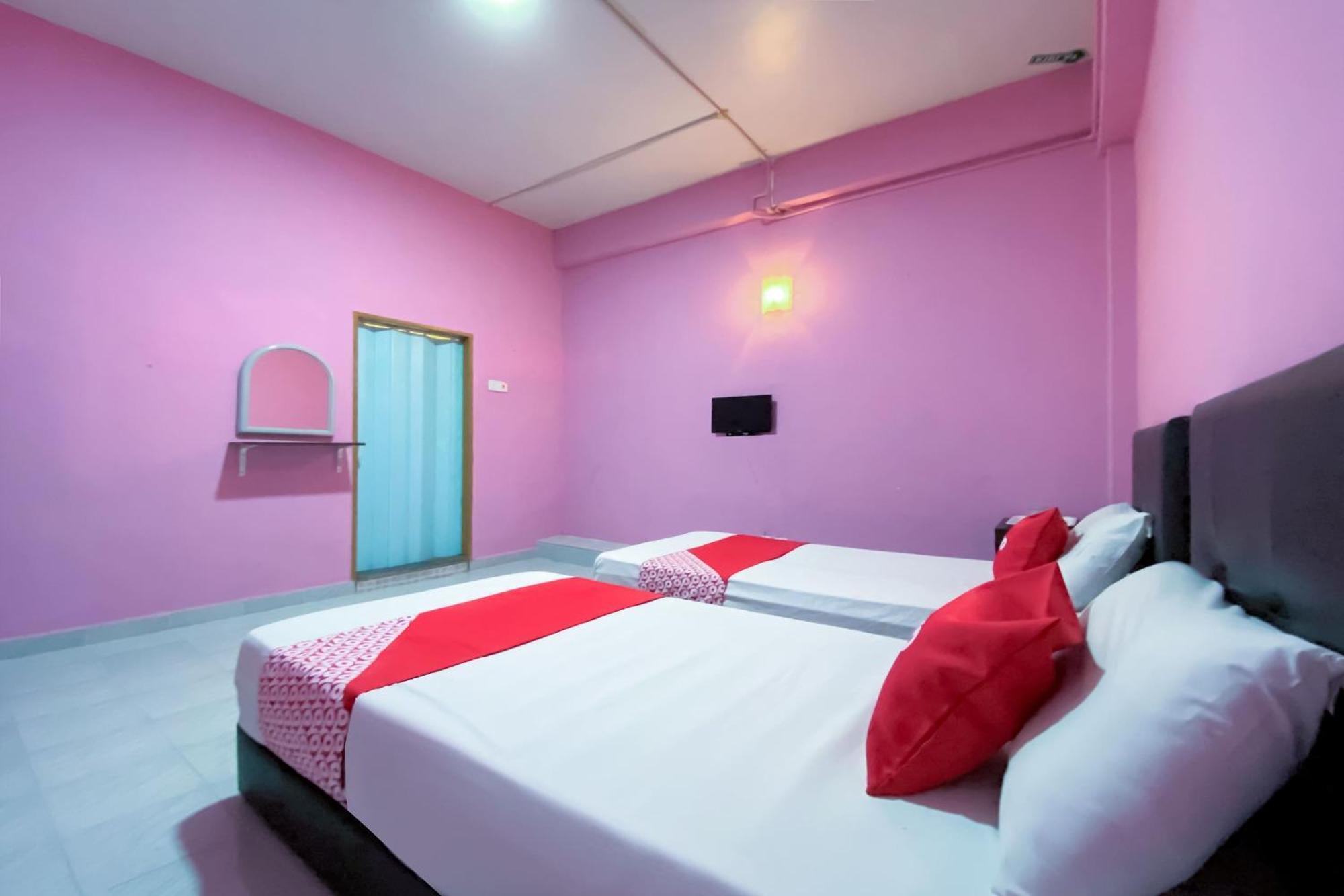 Coop Hotel Kangar Ngoại thất bức ảnh