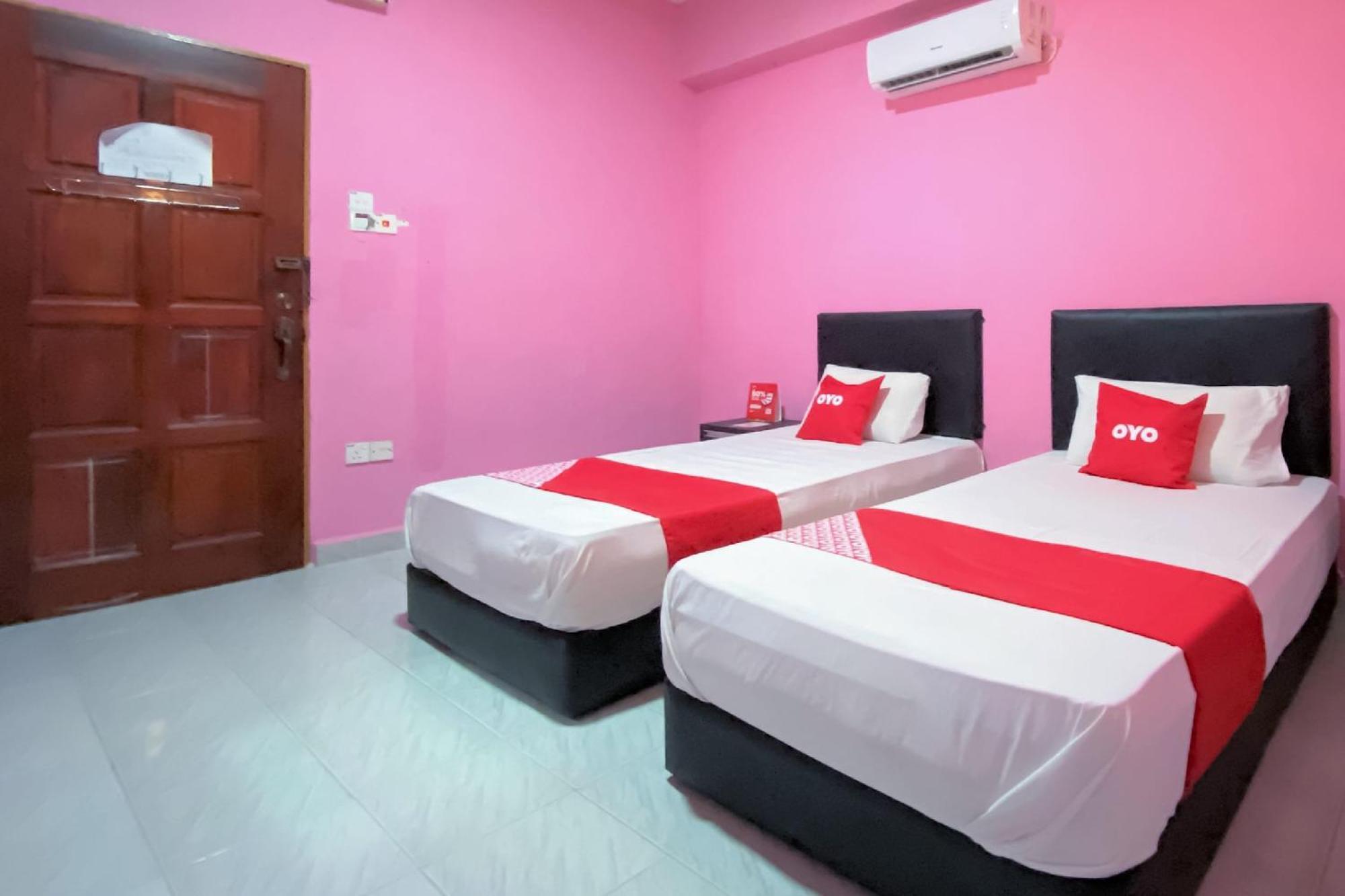 Coop Hotel Kangar Ngoại thất bức ảnh