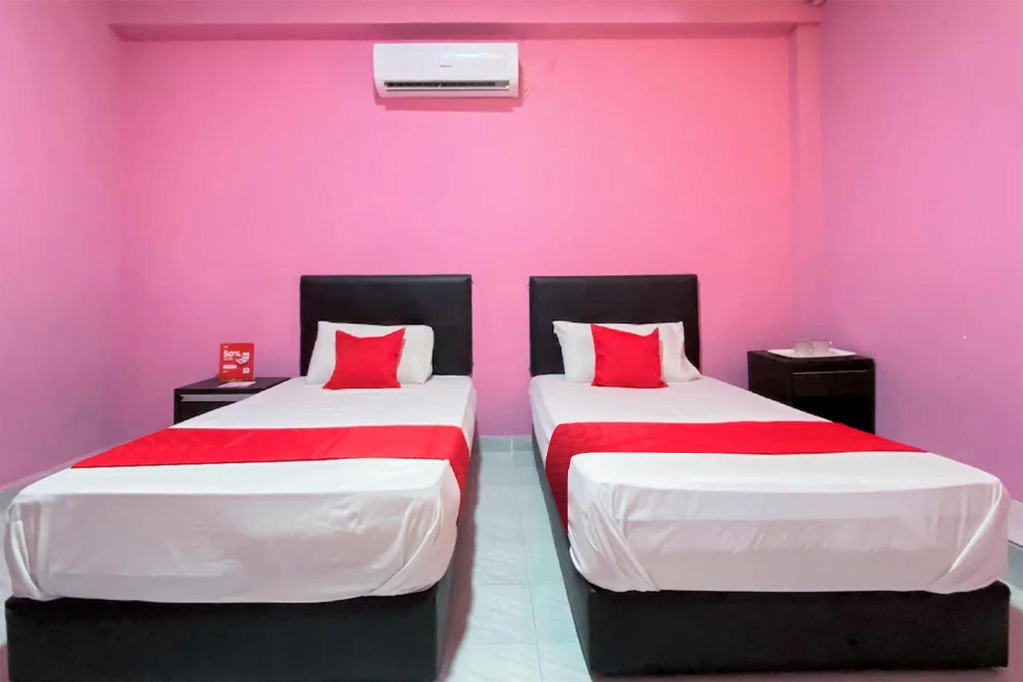 Coop Hotel Kangar Ngoại thất bức ảnh