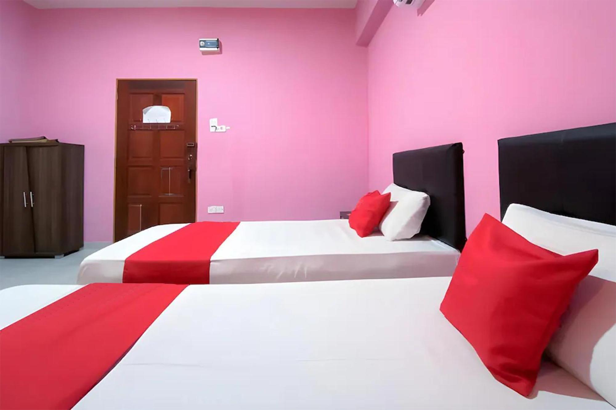 Coop Hotel Kangar Ngoại thất bức ảnh