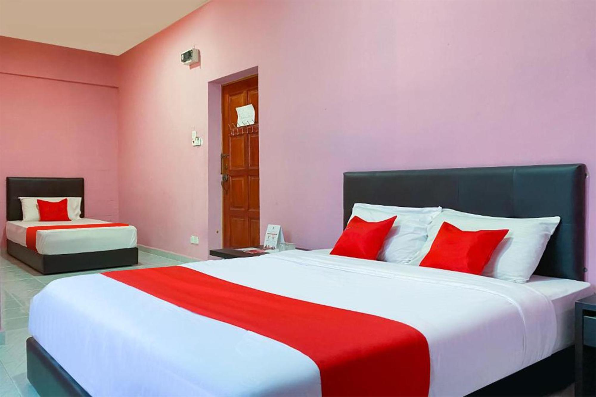 Coop Hotel Kangar Ngoại thất bức ảnh
