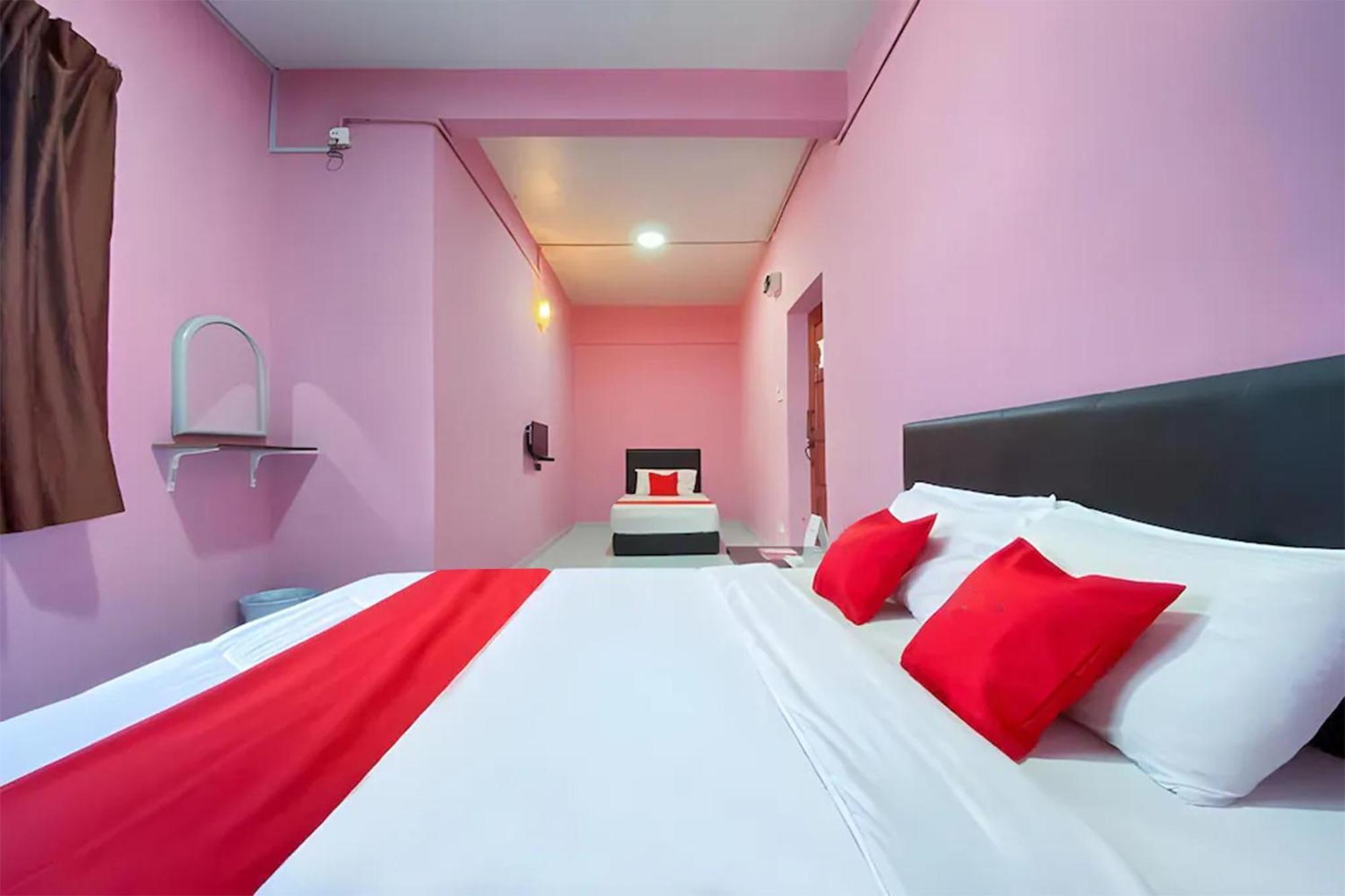 Coop Hotel Kangar Ngoại thất bức ảnh